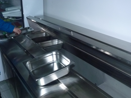 Barra de salada da cozinha/restaurante sob o congelador contrário bens de 1800 x de 800 x de 1000mm